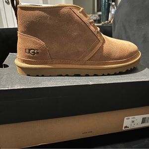 UGG Neumels